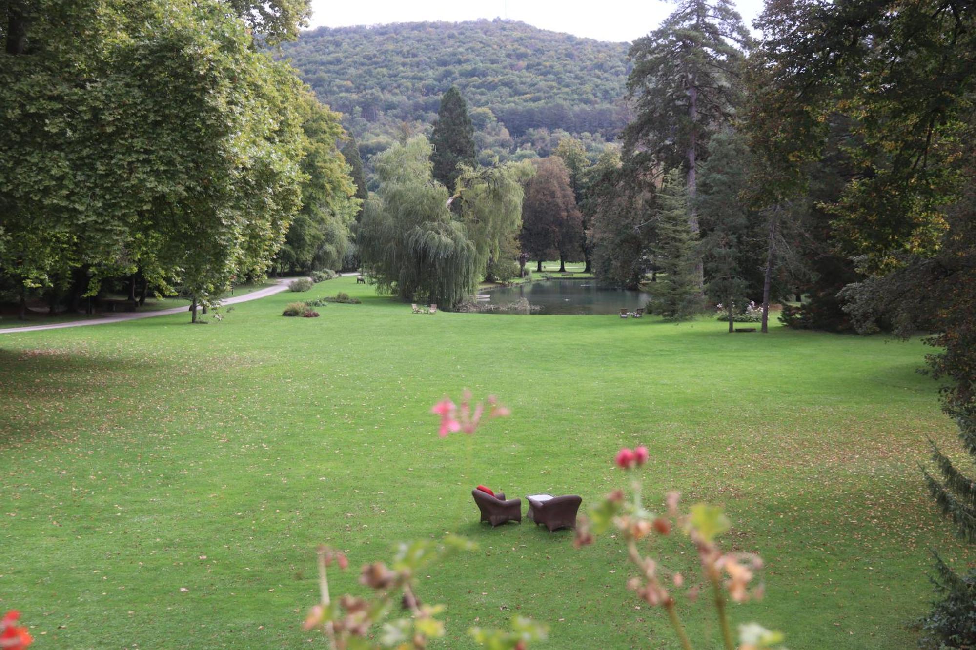 Abbaye De La Bussiere Ξενοδοχείο Εξωτερικό φωτογραφία